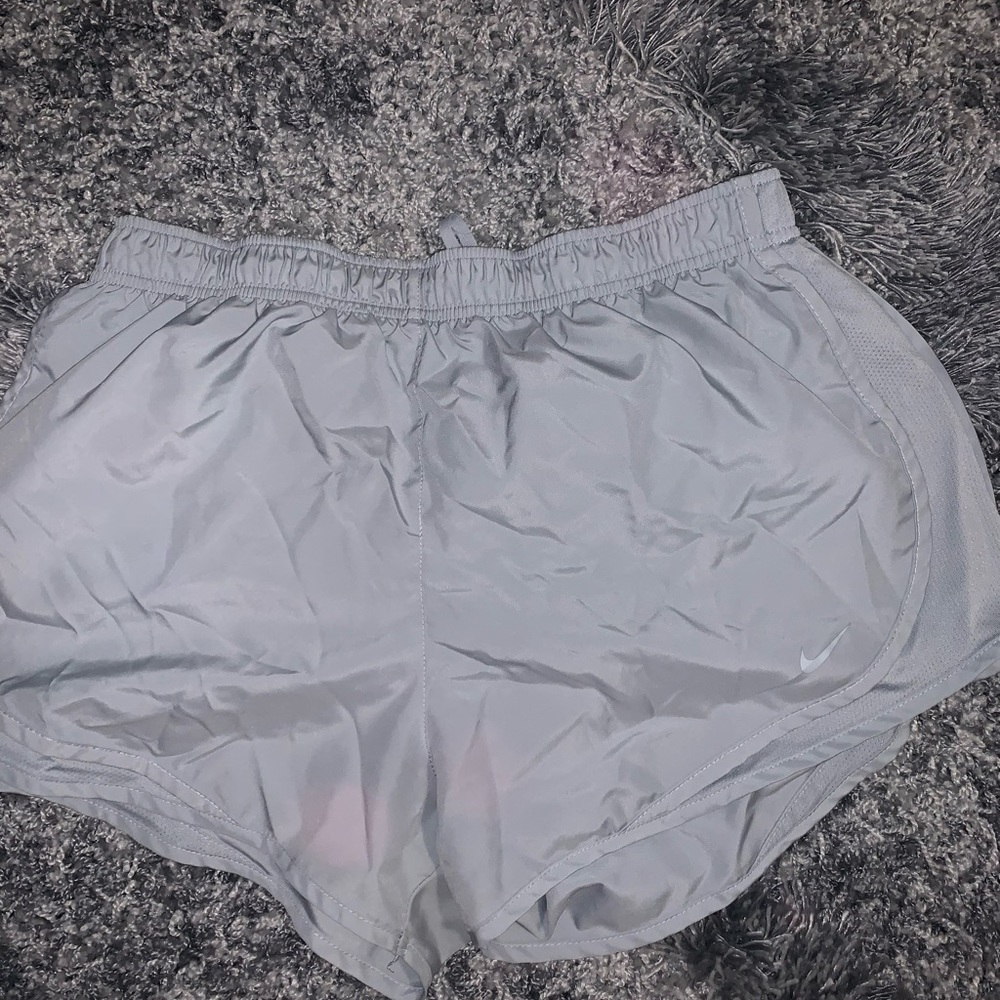 gray nike shorts